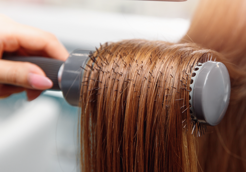 How to Round Brush Your Hair using our Miracle Round brush Collection